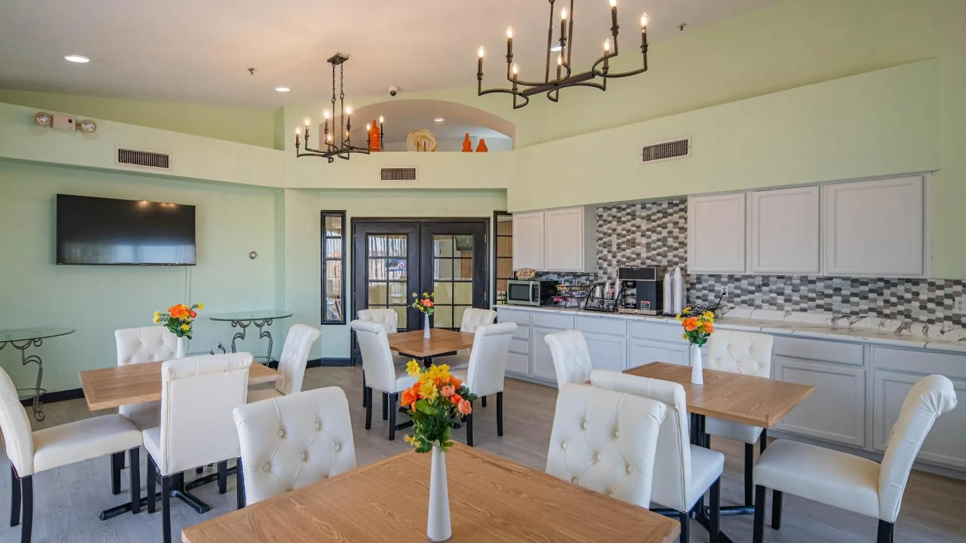 Hotel Rising Phoenix