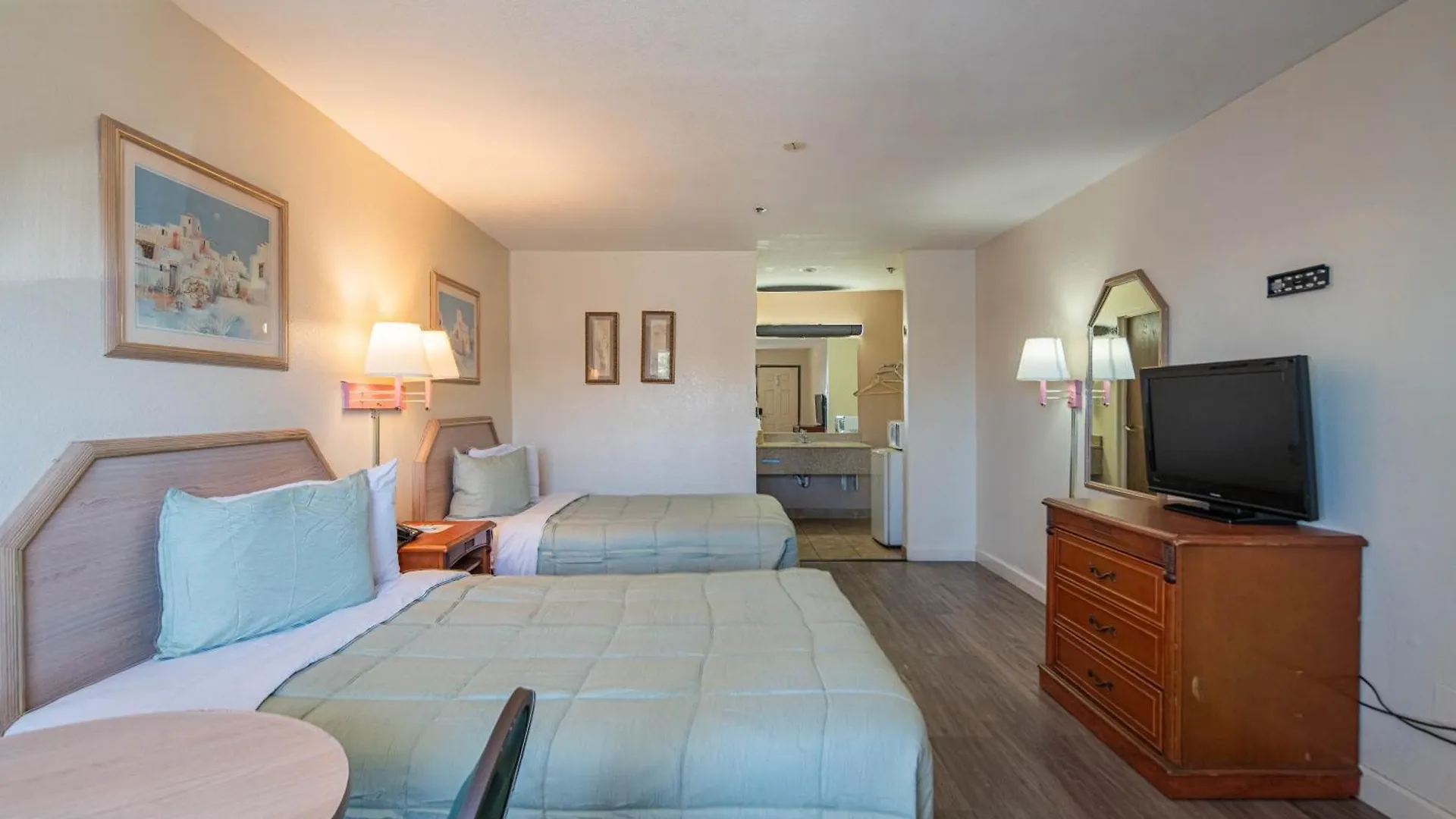 Hotel Rising Phoenix