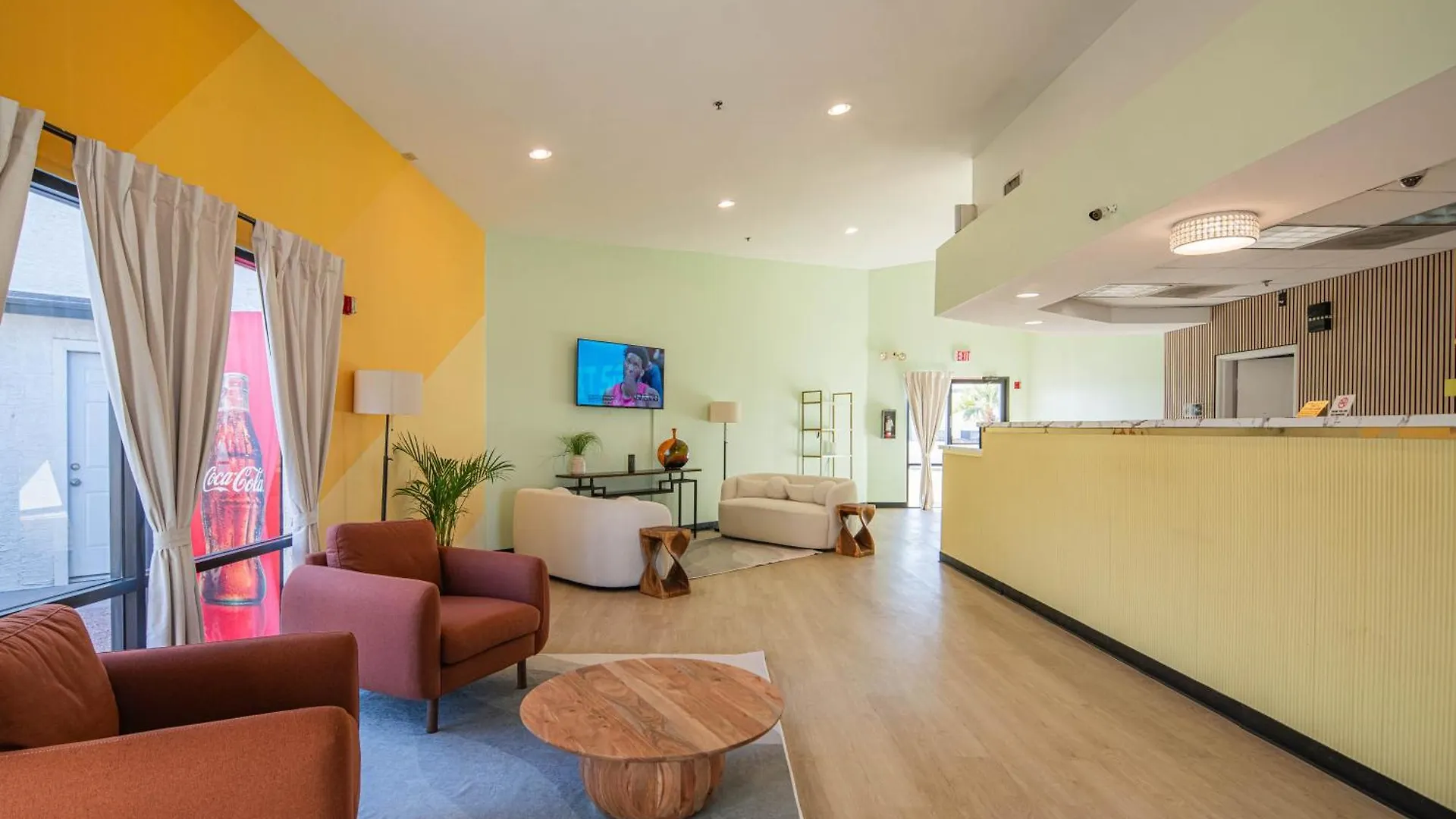 Hotel Rising Phoenix