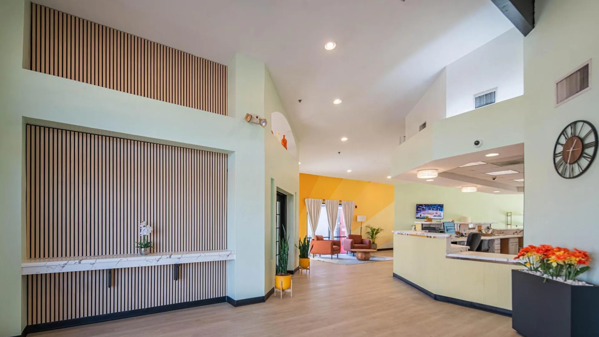 Hotel Rising Phoenix
