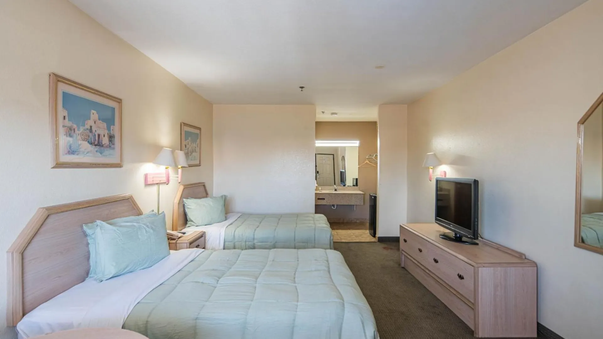 Hotel Rising Phoenix