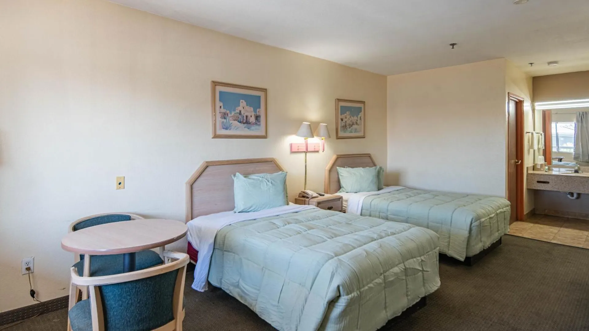 Hotel Rising Phoenix