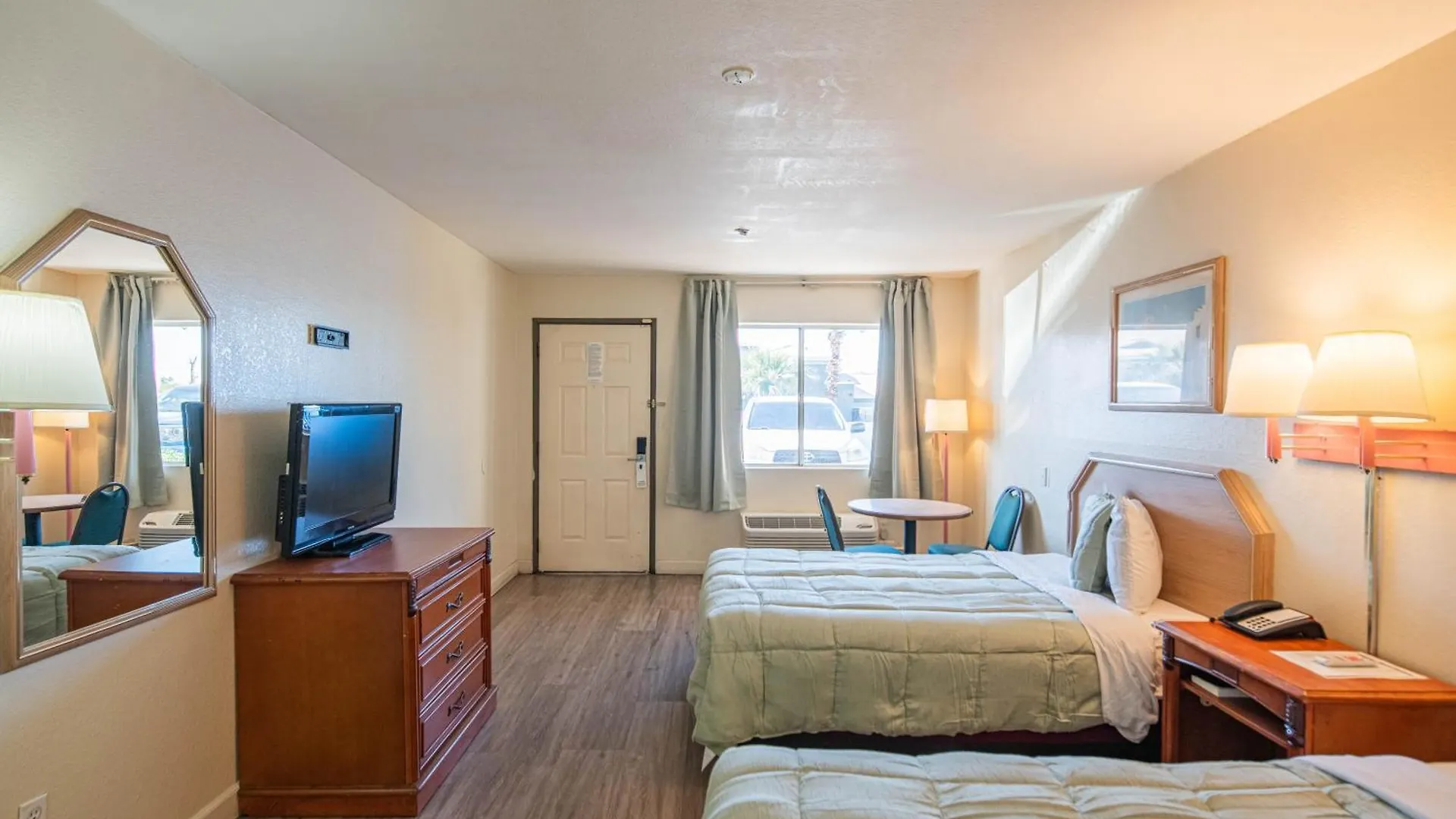 Hotel Rising Phoenix